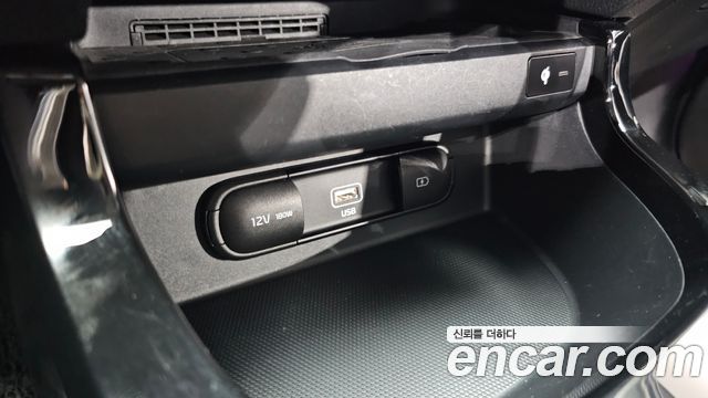 Kia Seltos Diesel 1.6 4WD Noblesse 2020 — фото 27