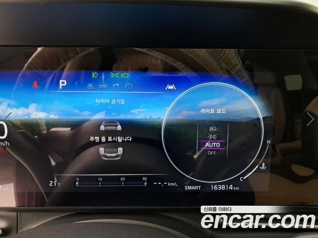 Kia Carnival (IV) Gasoline 7-Seater Signature 2021 — фото 8