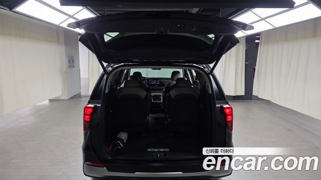 Kia Carnival (IV) HEV 9seater Nobless 2026 — фото 17