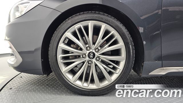 Hyundai Grandeur (IG) 2.2 Diesel Premium Special 2017 — фото 5