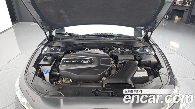 Hyundai Grandeur (IG) 2.2 Diesel Premium Special 2017 — фото 6