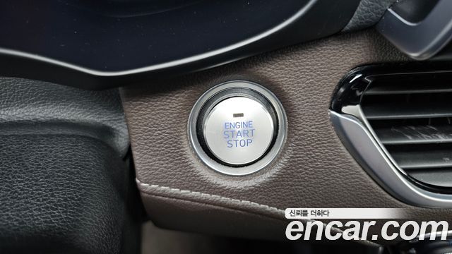 Hyundai Grandeur (IG) 2.2 Diesel Premium Special 2017 — фото 19
