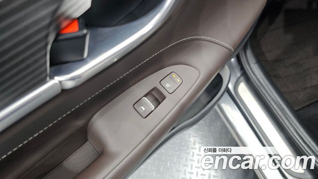 Hyundai Grandeur (IG) 2.2 Diesel Premium Special 2017 — фото 29