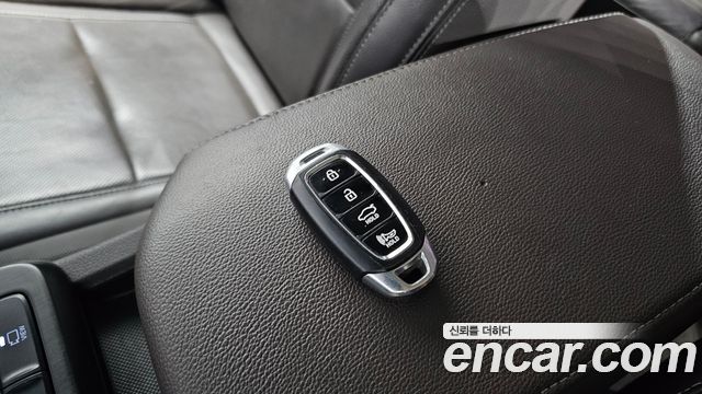 Hyundai Grandeur (IG) 2.2 Diesel Premium Special 2017 — фото 34