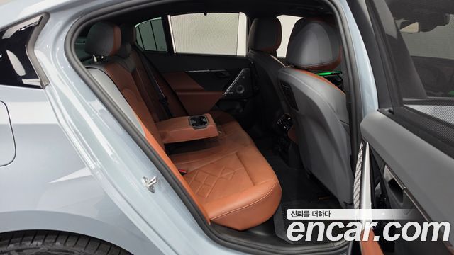 BMW 5 Series (G60) 530i xDrive M Sport Pro Special Edition 2026 — фото 15