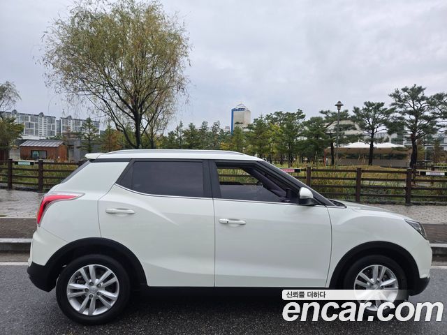 KG Mobility (SsangYong) Tivoli VX 2WD 2016 — фото 4