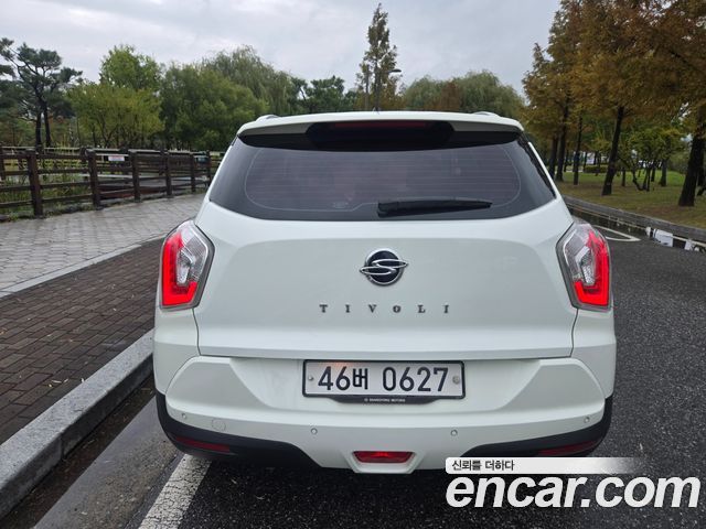 KG Mobility (SsangYong) Tivoli VX 2WD 2016 — фото 5
