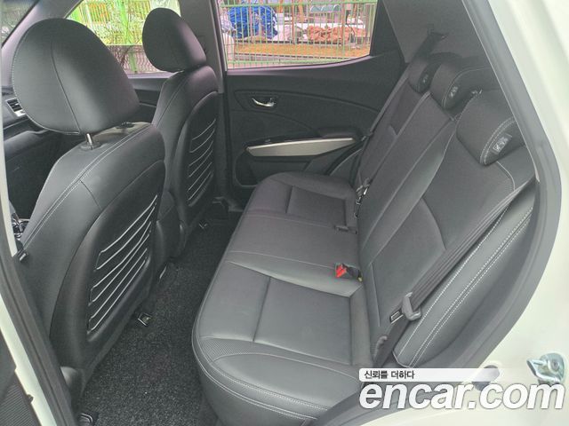 KG Mobility (SsangYong) Tivoli VX 2WD 2016 — фото 16