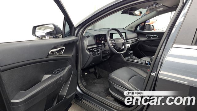 Kia Sportage (V) Gasoline 1.6 Turbo 2WD Prestige 2025 — фото 10