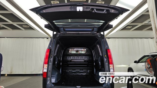 Hyundai Staria HEV 1.6 Cargo 3-Seater Modern 2025 — фото 20