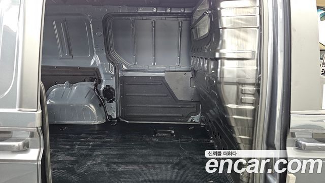 Hyundai Staria HEV 1.6 Cargo 3-Seater Modern 2025 — фото 26
