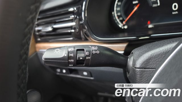 Kia Mohave The Master Diesel 3.0 4WD 6-Seater Masters 2020 — фото 29