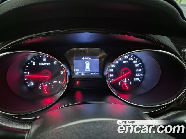 Kia Carnival 9-Seater Noblesse 2019 — фото 10