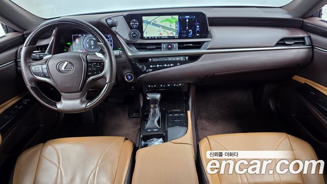Lexus ES300h (VII) Luxury 2019 — фото 7
