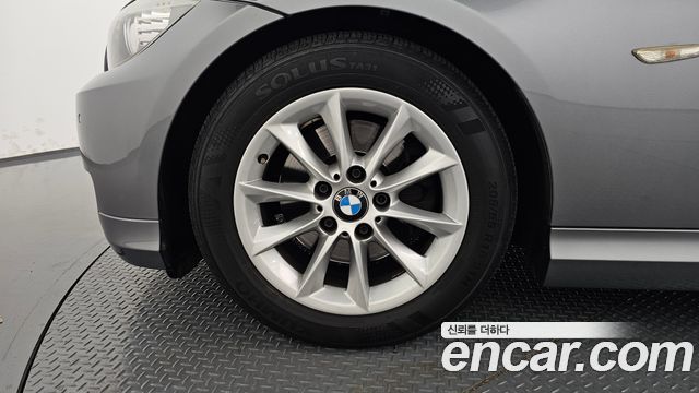 BMW 3 Series (E90) 320d Sedan ED Edition 2011 — фото 5
