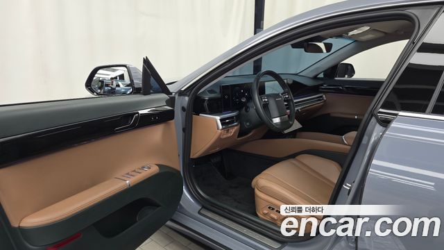 Hyundai Grandeur (GN7) 3.5 Gasoline 2WD Exclusive 2023 — фото 10