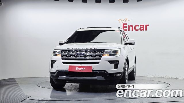 Ford Explorer 2.3 Limited 4WD 5th 2019 — фото 3