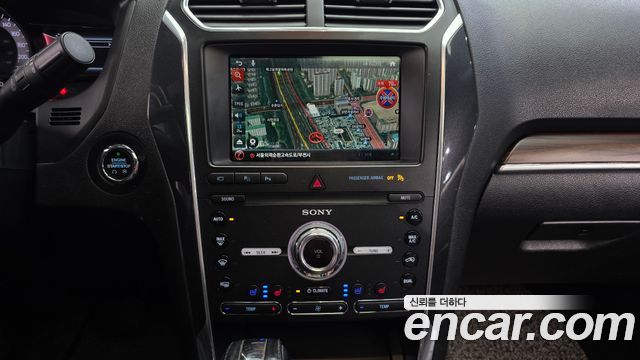 Ford Explorer 2.3 Limited 4WD 5th 2019 — фото 19
