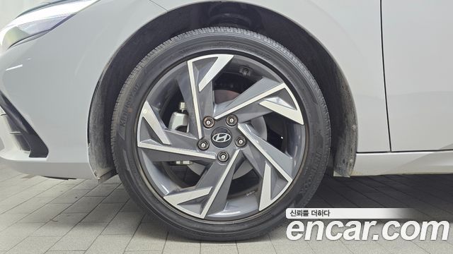 Hyundai Avante (CN7) 1.6 Inspiration 2025 — фото 5