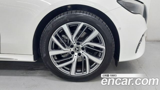 Mercedes-Benz E-Class (W214) E220d 4MATIC Exclusive 2026 — фото 5
