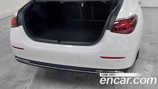 Mercedes-Benz E-Class (W214) E220d 4MATIC Exclusive 2026 — фото 15