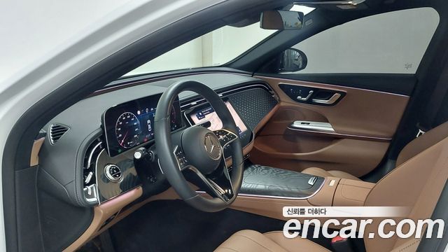 Mercedes-Benz E-Class (W214) E220d 4MATIC Exclusive 2026 — фото 18