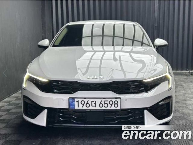 Kia K5 (III) 2.0 Noblesse