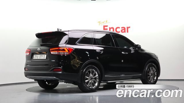 Kia Sorento Diesel 2.0 2WD Noblesse 2016 — фото 2