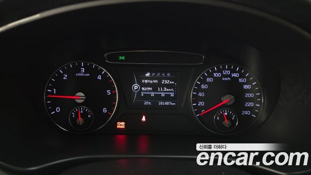 Kia Sorento Diesel 2.0 2WD Noblesse 2016 — фото 8
