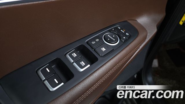 Kia Sorento Diesel 2.0 2WD Noblesse 2016 — фото 17