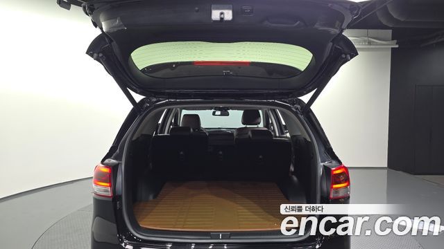 Kia Sorento Diesel 2.0 2WD Noblesse 2016 — фото 20