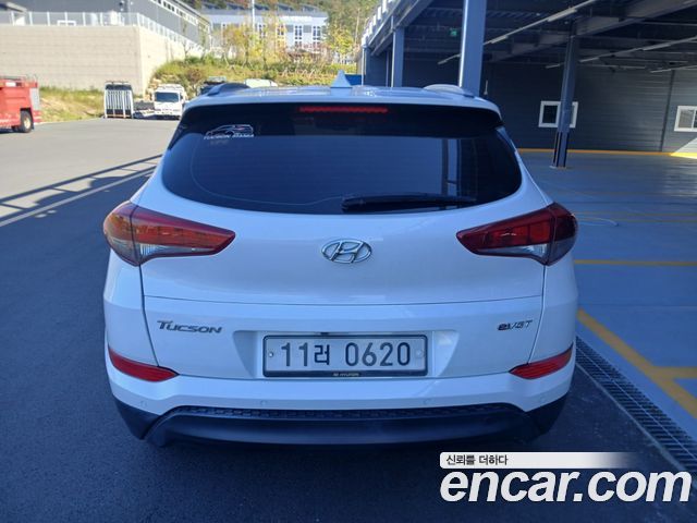 Hyundai Tucson Diesel 1.7 2WD Modern 2016 — фото 4