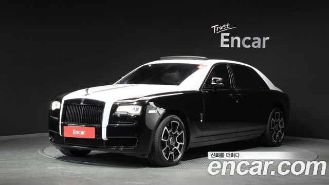 Rolls-Royce Ghost 6.6 EWB V12