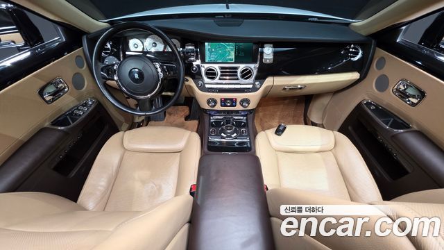 Rolls-Royce Ghost 6.6 EWB V12 2015 — фото 7