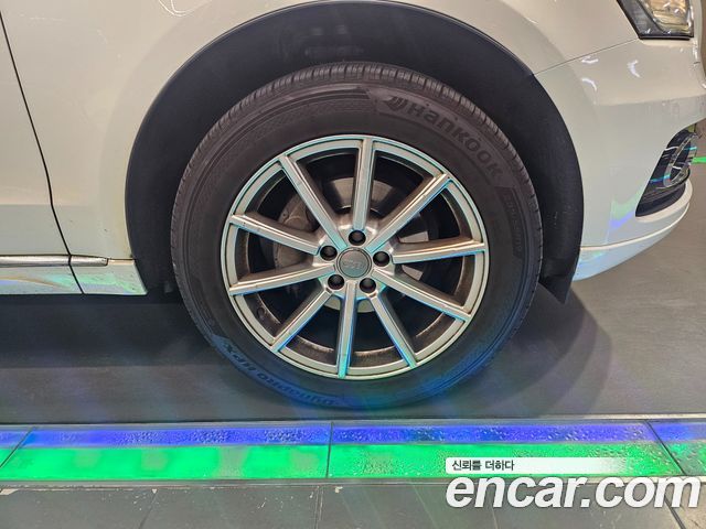 Audi Q5 35 TDI Quattro Dynamic 8R 2016 — фото 5
