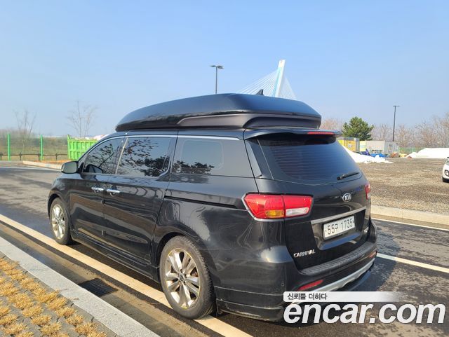 Kia Carnival 9-seater Hi-Limousine Prestige 2015 — фото 2
