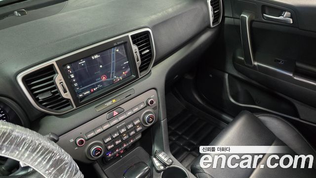 Kia Sportage (IV) Diesel 1.7 2wd Noblesse 2016 — фото 23
