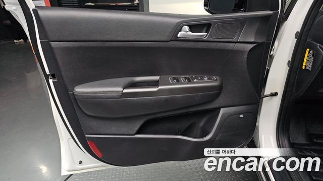 Kia Sportage (IV) Diesel 1.7 2wd Noblesse 2016 — фото 30