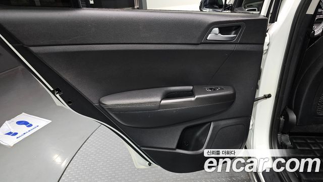 Kia Sportage (IV) Diesel 1.7 2wd Noblesse 2016 — фото 31