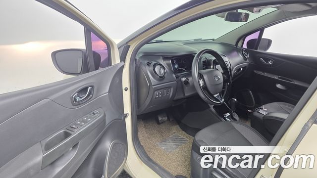 Renault Korea QM3 LE 2015 — фото 10