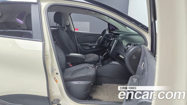 Renault Korea QM3 LE 2015 — фото 11