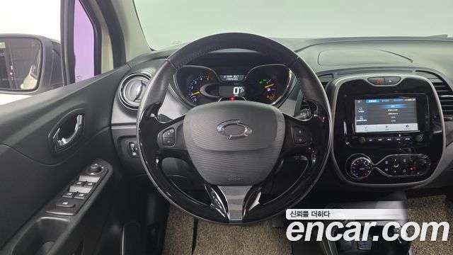 Renault Korea QM3 LE 2015 — фото 13