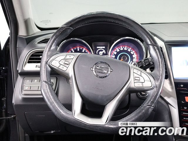 KG Mobility (SsangYong) Tivoli LX 2WD 2016 — фото 19