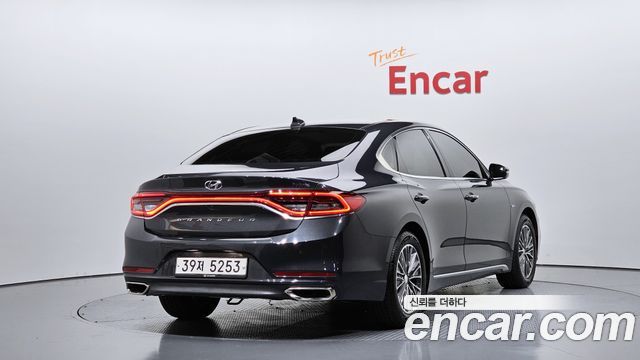 Hyundai Grandeur Hybrid (IG) Exclusive Special 2018 — фото 2