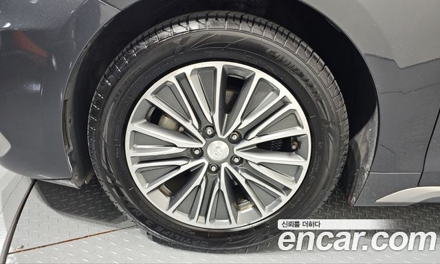 Hyundai Grandeur Hybrid (IG) Exclusive Special 2018 — фото 5