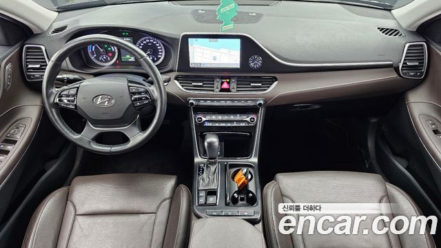 Hyundai Grandeur Hybrid (IG) Exclusive Special 2018 — фото 7