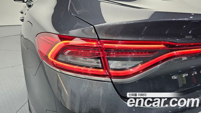 Hyundai Grandeur Hybrid (IG) Exclusive Special 2018 — фото 23