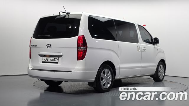 Hyundai Grand Starex Wagon 12-Seater Smart 2019 — фото 2