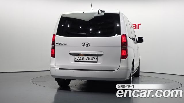 Hyundai Grand Starex Wagon 12-Seater Smart 2019 — фото 4