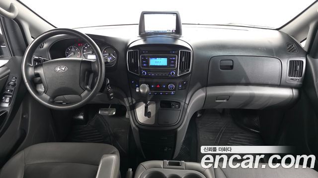Hyundai Grand Starex Wagon 12-Seater Smart 2019 — фото 7